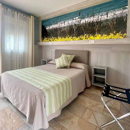 Hostal Noli Chiclana de la Frontera Dış mekan fotoğraf