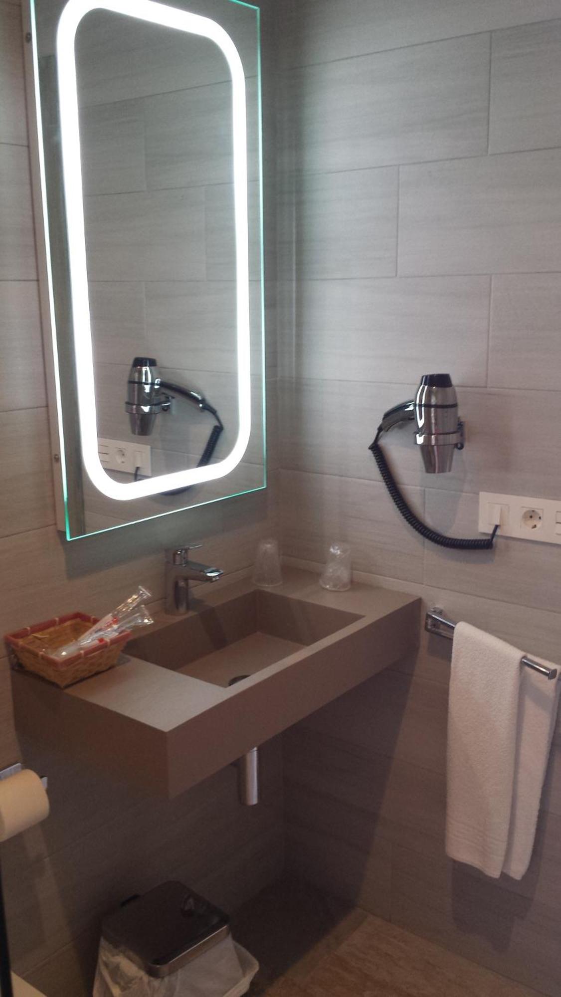 Hostal Noli Chiclana de la Frontera Dış mekan fotoğraf